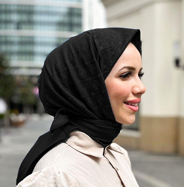 Pierre Cardin Şal, Eşarp ve Aksesuarı