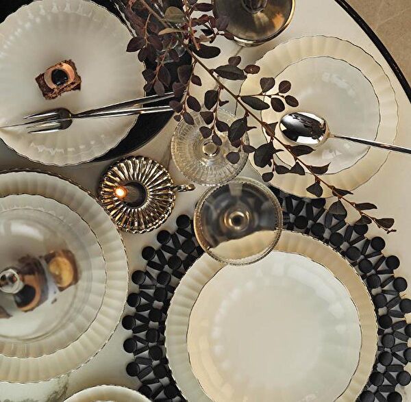 Kütahya Porselen Yemek Takımı