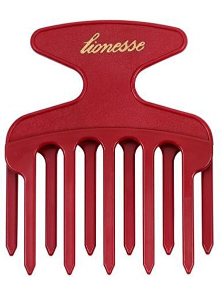 Lionesse Tarak, Fırça