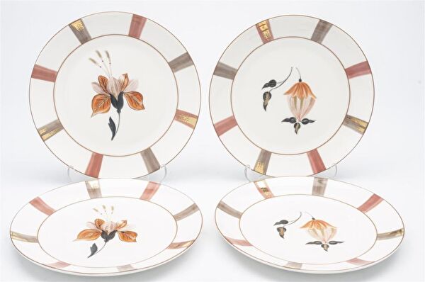 Mikasa Moor Pasta, Tatlı Tabağı