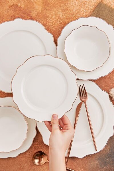 Karaca Yemek Takımı