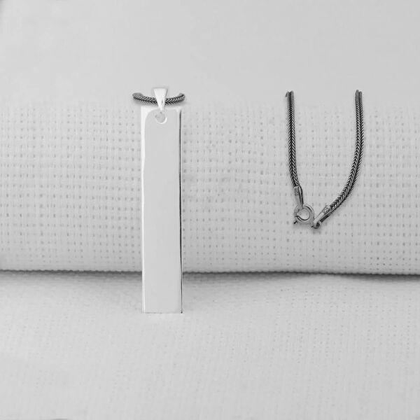 Mona Roza Kolye, Zincir, Künye