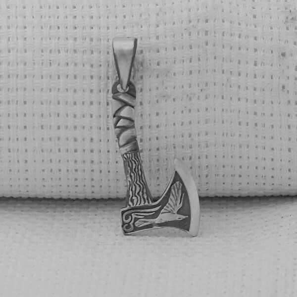 Mona Roza Kolye, Zincir, Künye