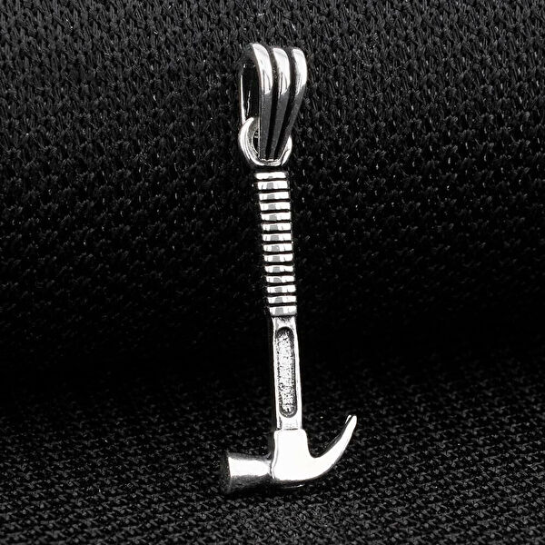 Mona Roza Kolye, Zincir, Künye