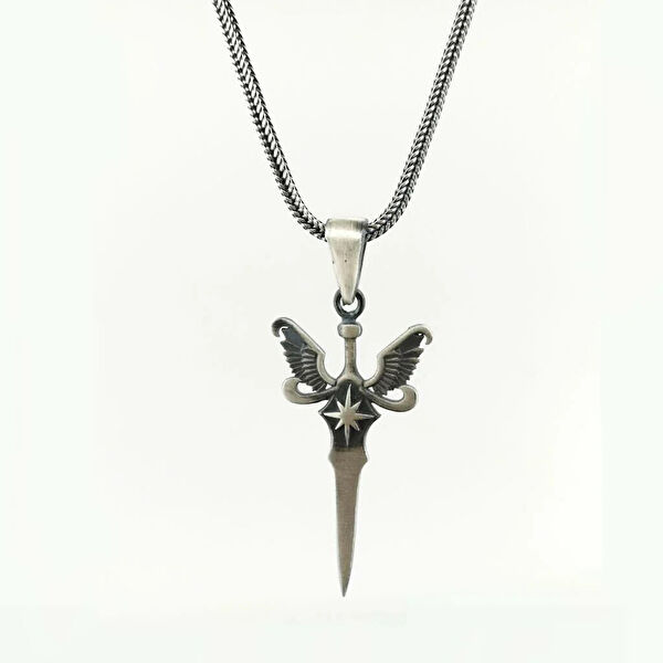 Mona Roza Kolye, Zincir, Künye