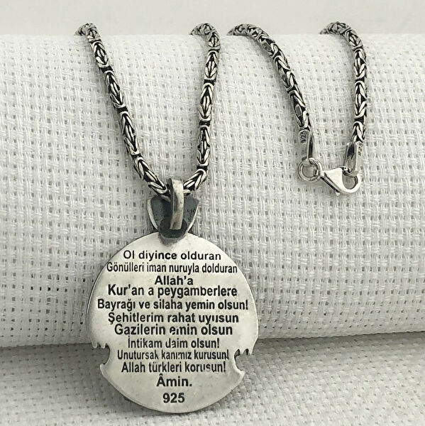 Mona Roza Kolye, Zincir, Künye