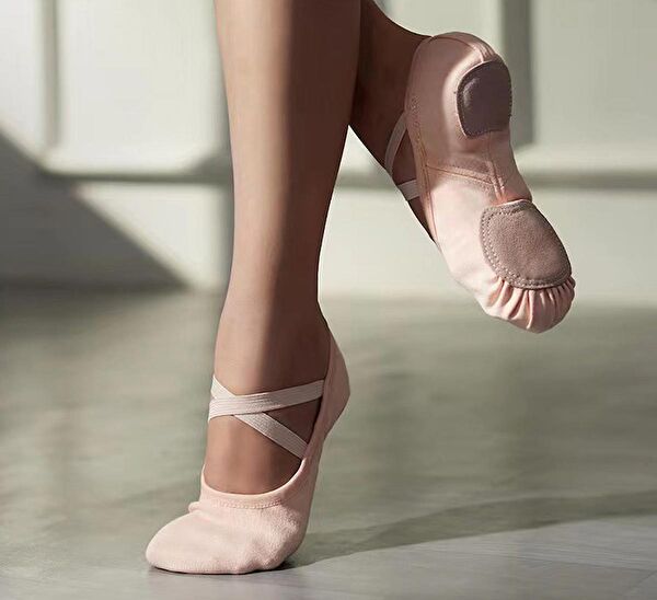 Gymo Dans, Bale Ayakkabısı