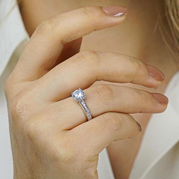 Gümüş Kadın Yüzük