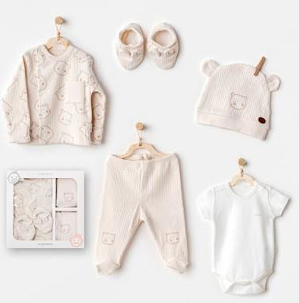 Andy Wawa Yenidoğan Hastane Çıkışı