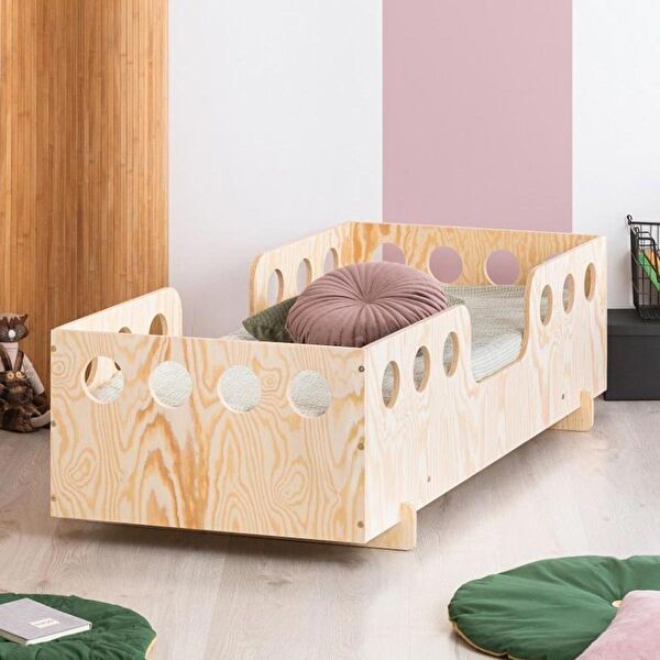 Bayev Çocuk, Genç Odası Karyola