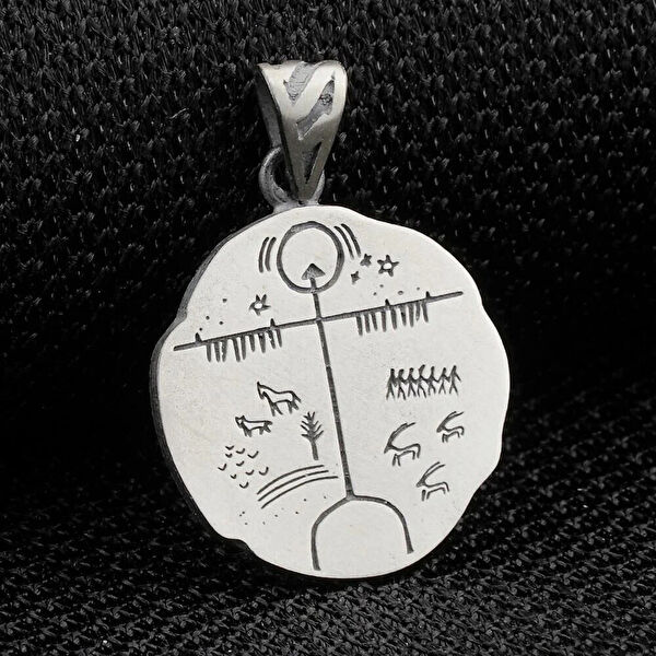 Mona Roza Kolye, Zincir, Künye