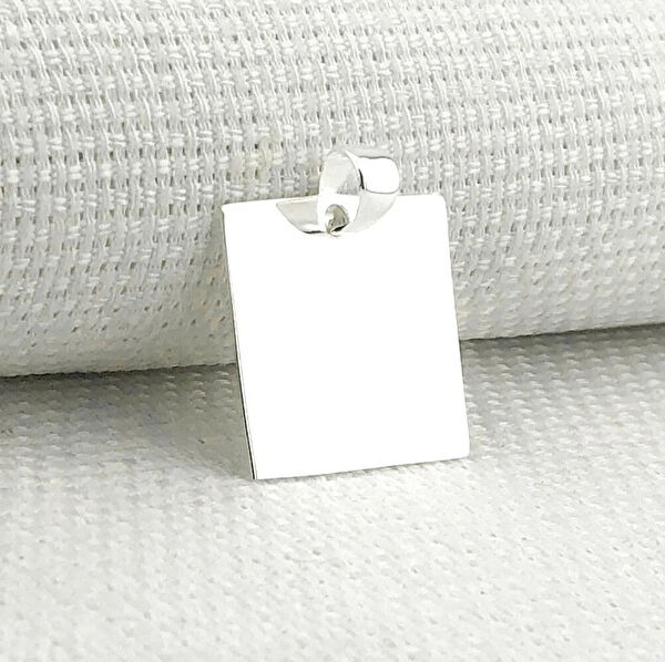 Mona Roza Kolye, Zincir, Künye