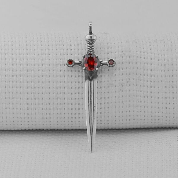 Mona Roza Kolye, Zincir, Künye