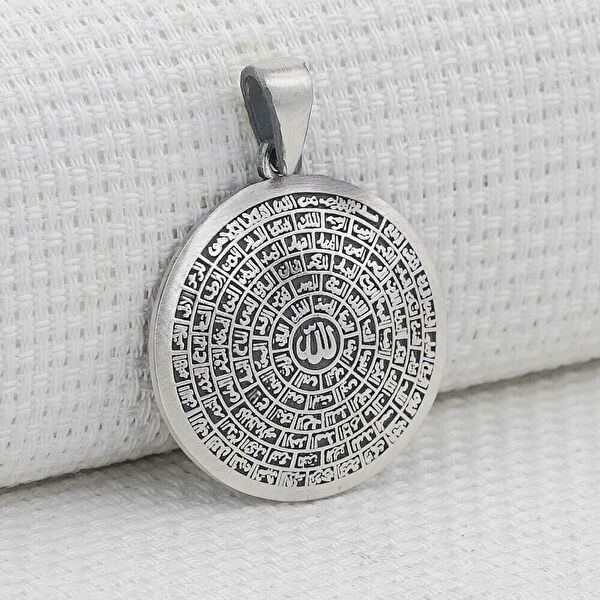 Mona Roza Kolye, Zincir, Künye