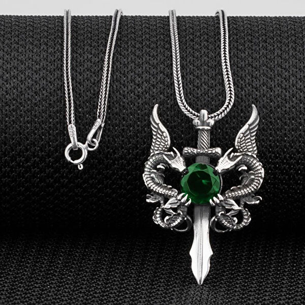 Mona Roza Kolye, Zincir, Künye