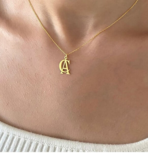 Mona Roza Altın Kolye