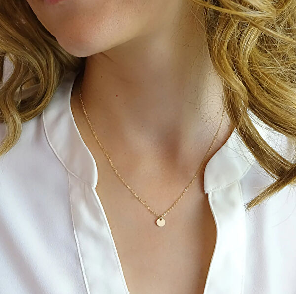 Mona Roza Altın Kolye