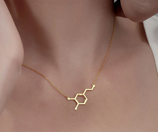 Mona Roza Altın Kolye