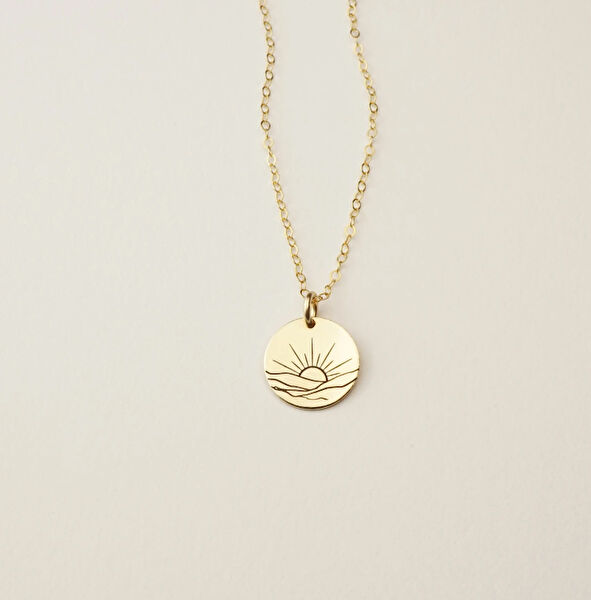 Mona Roza Altın Kolye