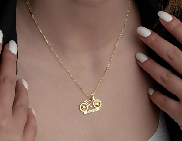 Mona Roza Altın Kolye