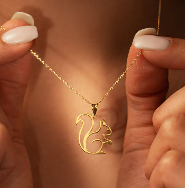 Mona Roza Altın Kolye