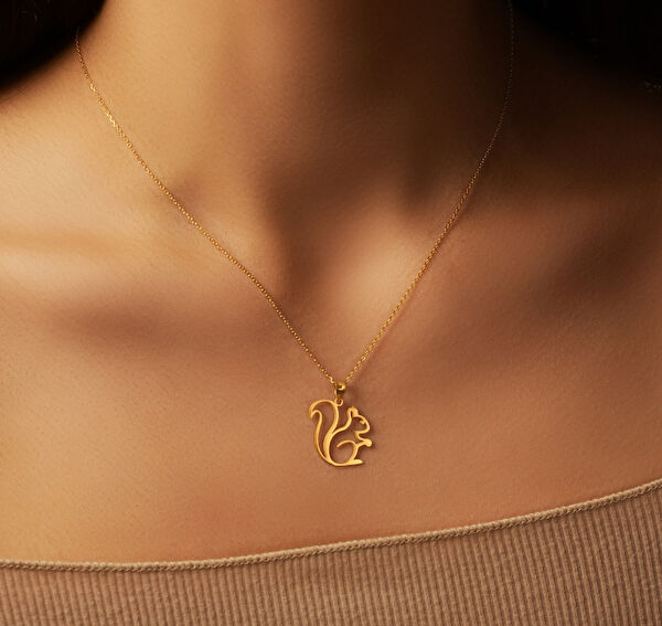 Mona Roza Altın Kolye