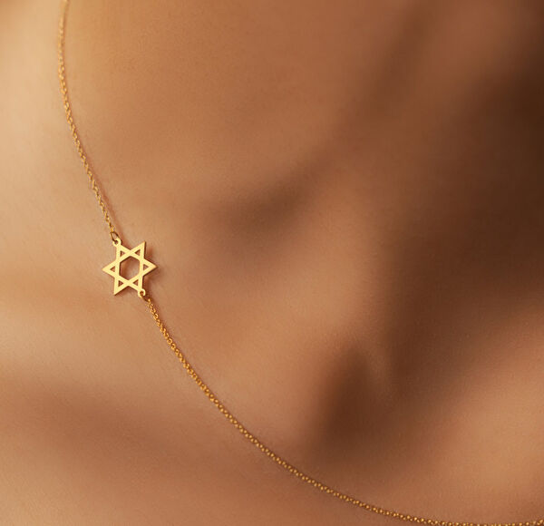 Mona Roza Altın Kolye