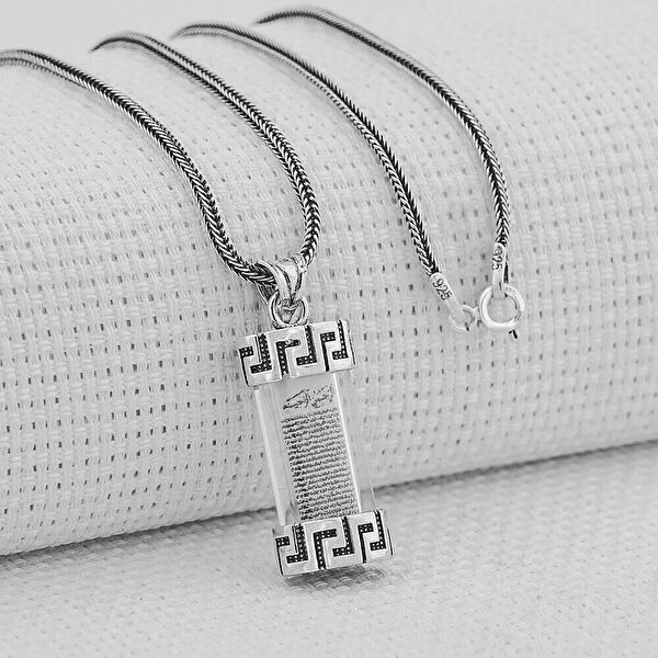 Mona Roza Kolye, Zincir, Künye