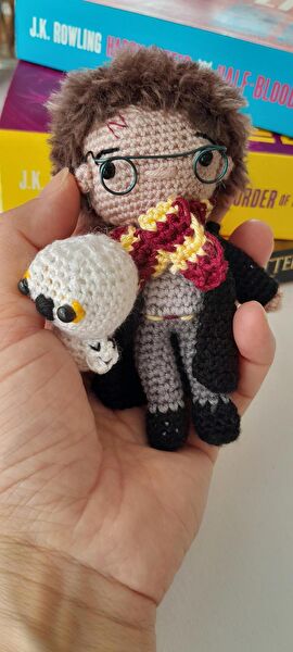 Elimineseri Karakter Figürü