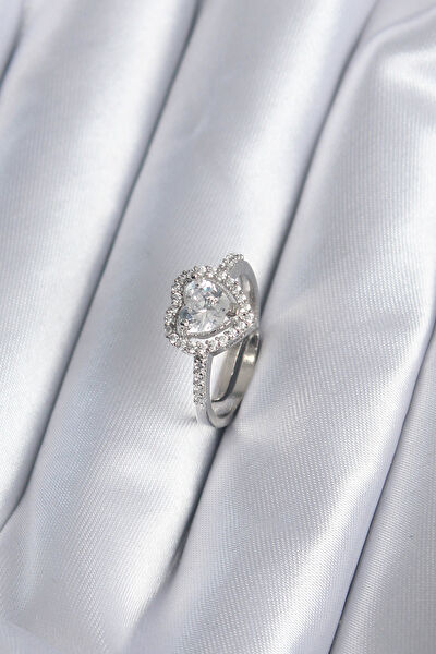 Parla Kadın Yüzük