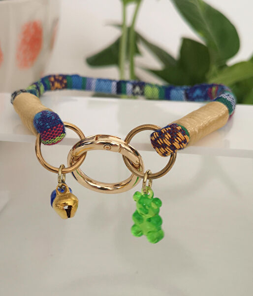 Truego Kedi Tasmaları ve İsimlikler