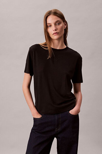 Calvin Klein Kadın Tişört