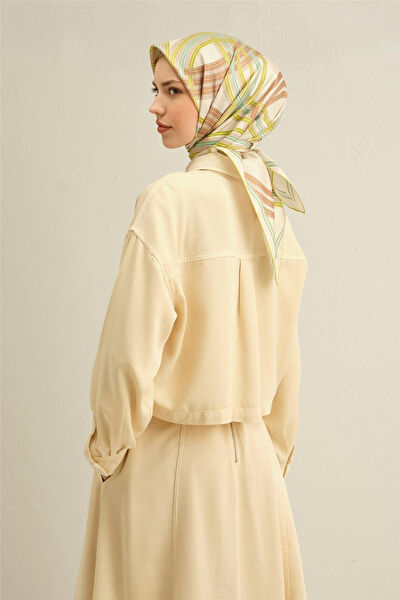 Armine Şal, Eşarp ve Aksesuarı