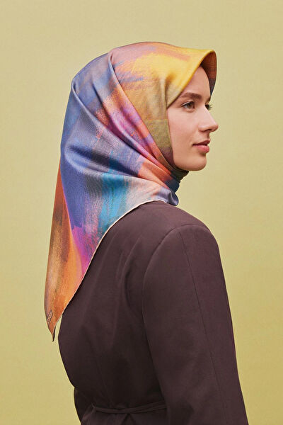 Armine Şal, Eşarp ve Aksesuarı