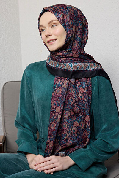 Miray Şal, Eşarp ve Aksesuarı