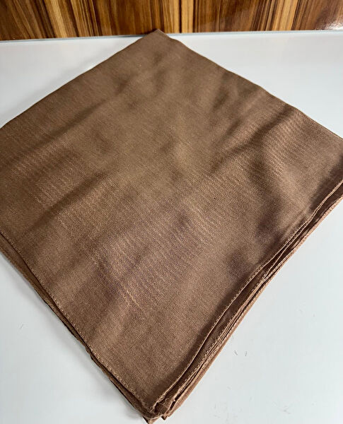 Miray Şal, Eşarp ve Aksesuarı