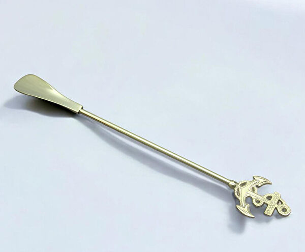 Noxsa Kerata, Ayakkabı Çekeceği