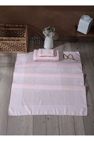 Sarra El, Yüz, Saç Havlusu