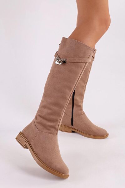 Solmaz Kadın Çizme