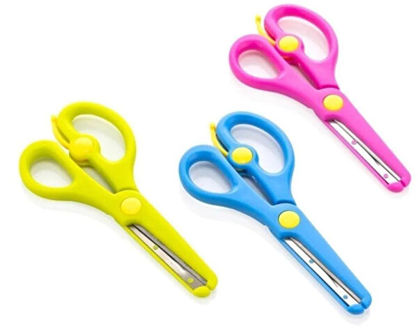 Trix Kedi Tarak, Fırça, Makas