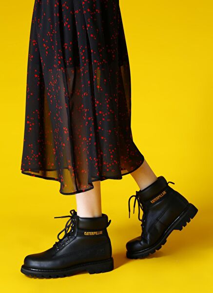 Caterpillar Kadın Bot