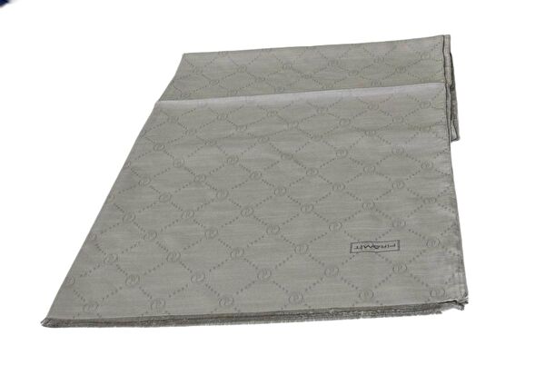 Piramit Şal, Eşarp ve Aksesuarı