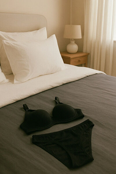 SADE İç Çamaşır Takımı