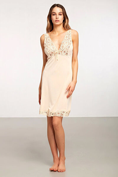 The LOG INVEST Gecelik