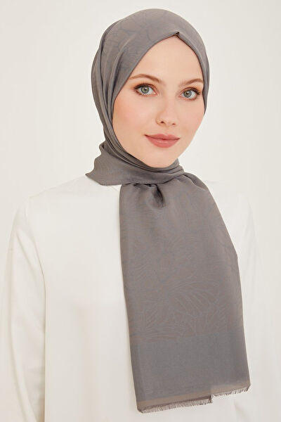 Armine Şal, Eşarp ve Aksesuarı