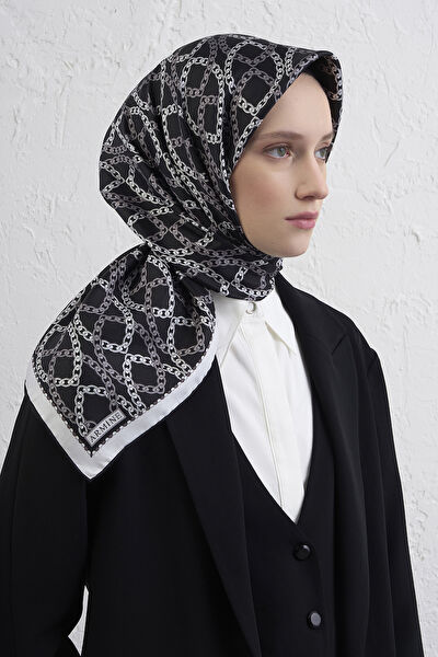 Armine Şal, Eşarp ve Aksesuarı