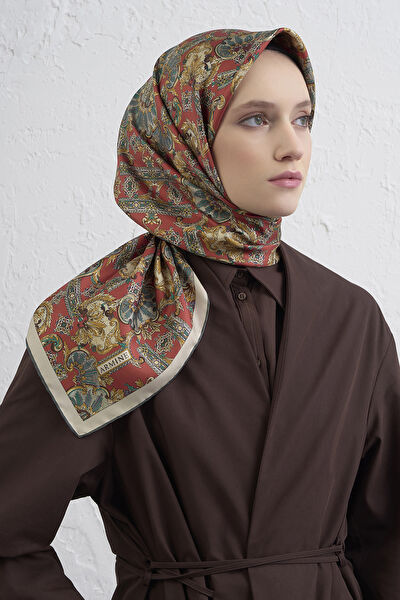 Armine Şal, Eşarp ve Aksesuarı