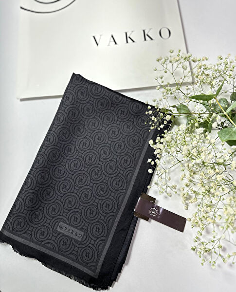 Vakko Şal, Eşarp ve Aksesuarı