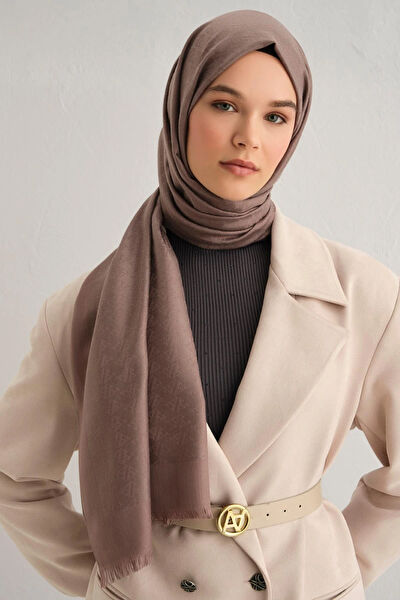 Armine Şal, Eşarp ve Aksesuarı