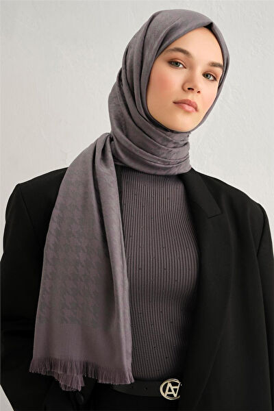 Armine Şal, Eşarp ve Aksesuarı